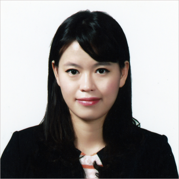 Tara Apriletti, NP