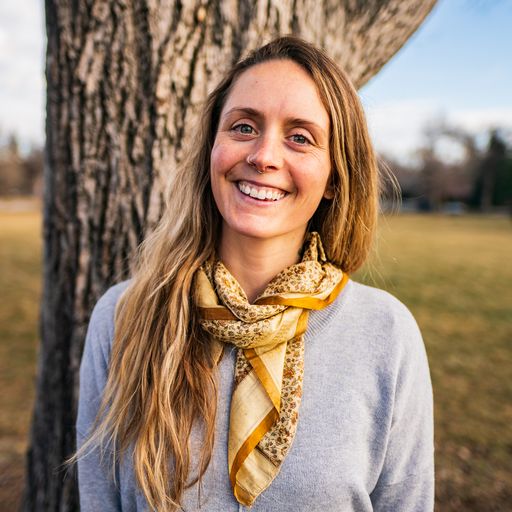 Tara Apriletti, NP